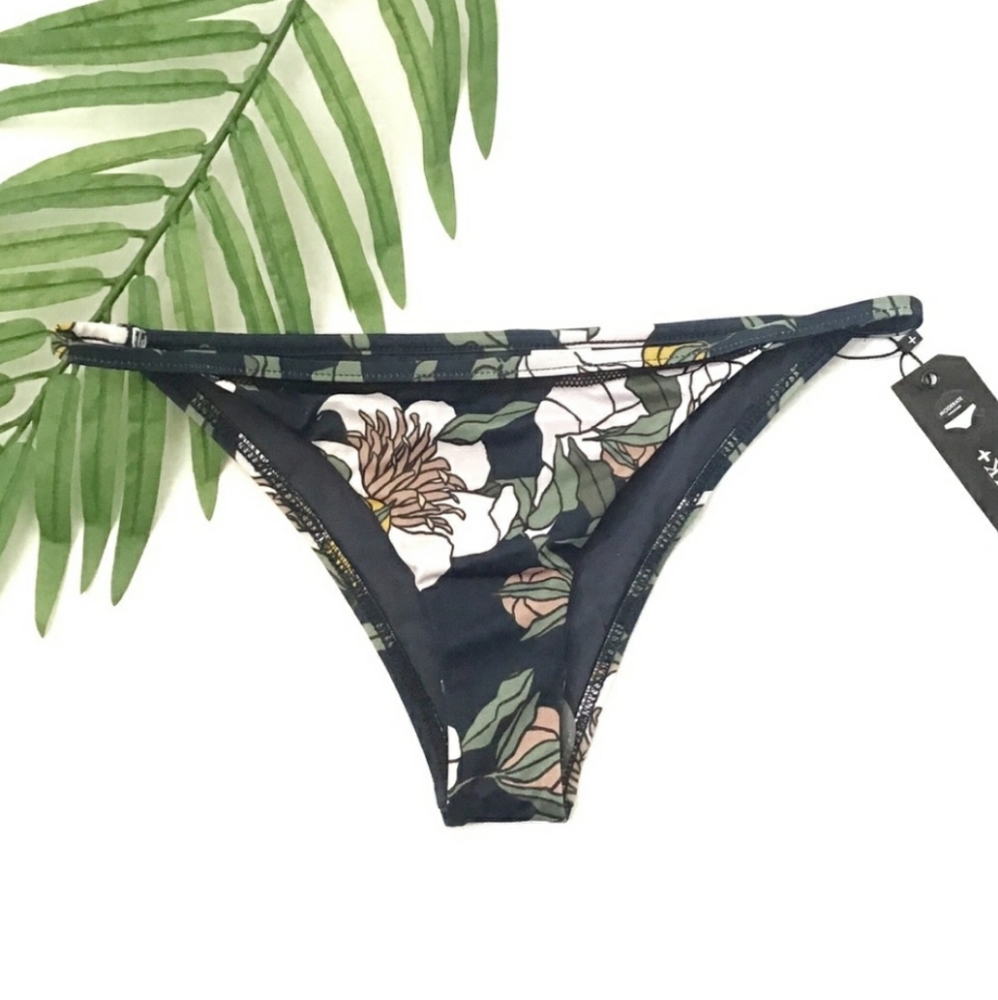 Tavik Emma Floral Ombre Blue Bikini Bottom Small